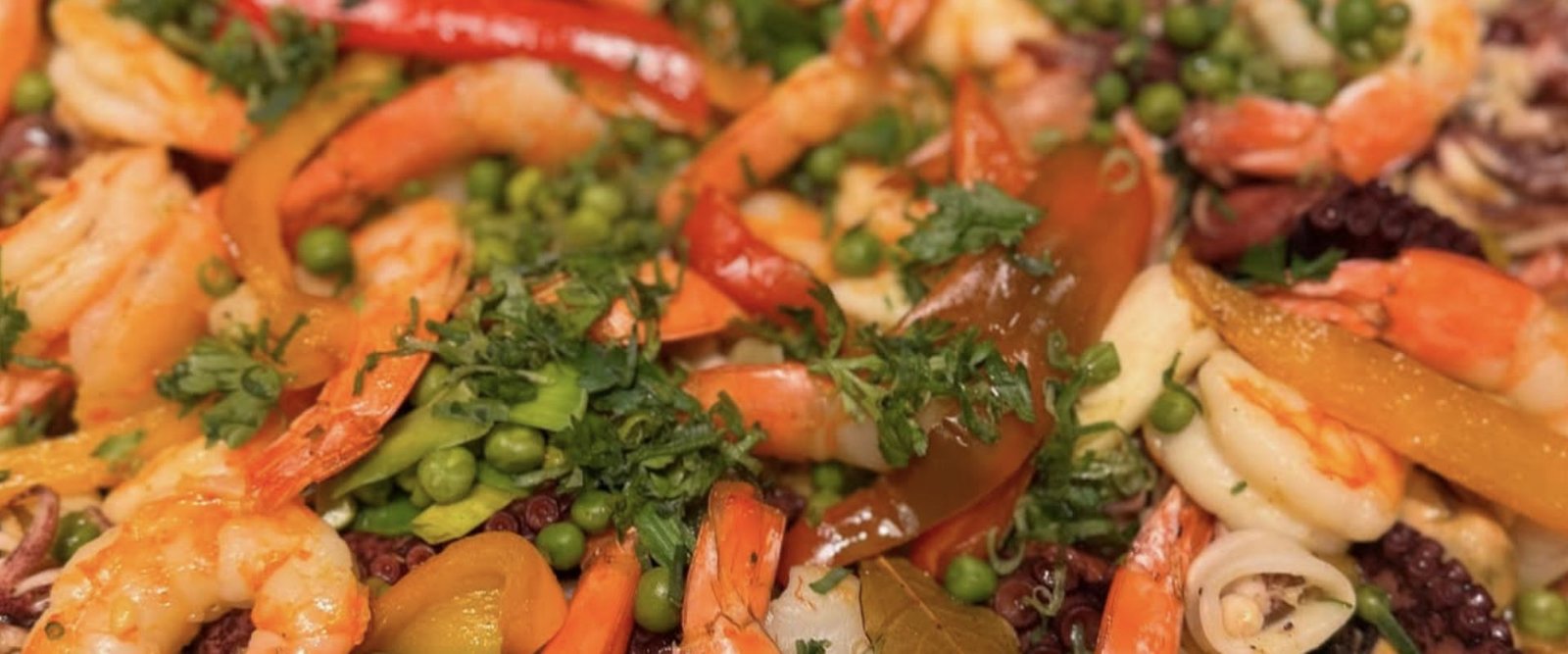 Paella de frutos do mar