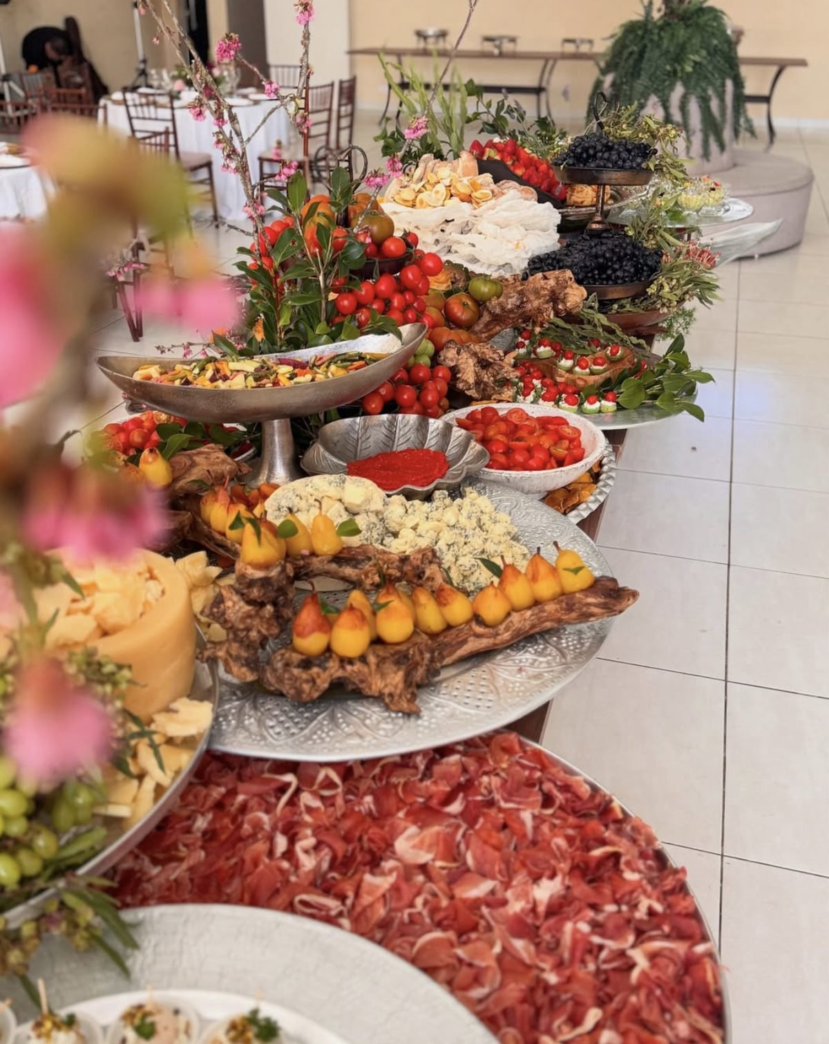 Mesa de antipasti